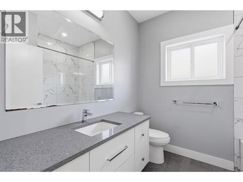 154 Williams Street, Kamloops, BC - Indoor Photo Showing Bathroom