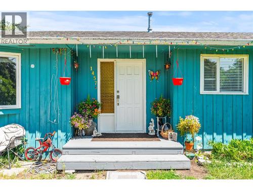 Second Home - 1451 Mountview Road, Vernon, BC - Outdoor