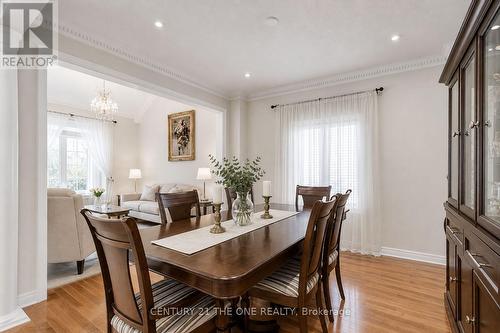 58 Shadow Falls Drive, Richmond Hill, ON - Indoor Photo Showing Dining Room