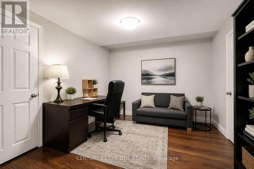 58 Shadow Falls Drive, Richmond Hill, ON - Indoor Photo Showing Office