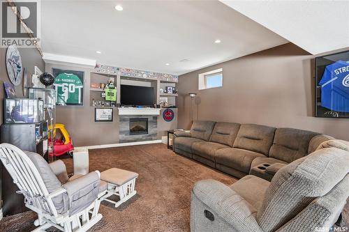 234 Greenfield Crescent, Saskatoon, SK - Indoor With Fireplace