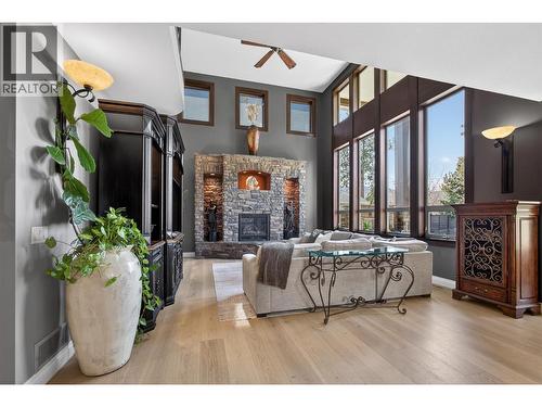 **Image digitally enhanced to showcase the property's seasonal potential** - 336 Quilchena Drive, Kelowna, BC - Outdoor