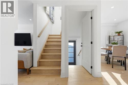 286 East 18Th Street, Hamilton, ON - Indoor Photo Showing Other Room