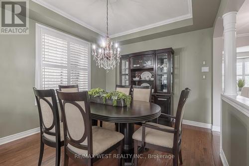 17 Hawkridge Trail, Brampton, ON - Indoor Photo Showing Dining Room
