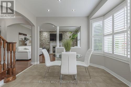 17 Hawkridge Trail, Brampton, ON - Indoor Photo Showing Dining Room