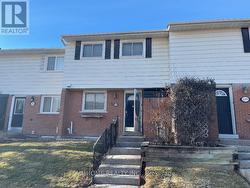 2101 MARINE DRIVE Oakville, ON L6L 1B8