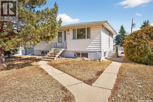 1125 8th AVENUE NW  Moose Jaw, SK S6H 4G4