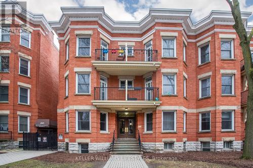 105 - 275 QUEENS AVENUE  London East (East F), ON N6B 1X2
