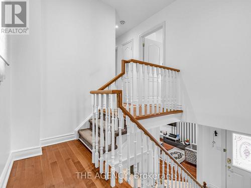 146 Crosby Avenue, Richmond Hill, ON - Indoor Photo Showing Other Room