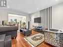 146 Crosby Avenue, Richmond Hill, ON  - Indoor Photo Showing Living Room 