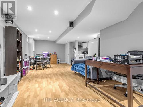 146 Crosby Avenue, Richmond Hill, ON - Indoor