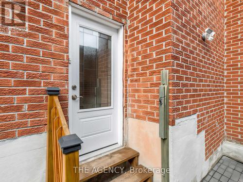 146 Crosby Avenue, Richmond Hill, ON - Outdoor With Exterior