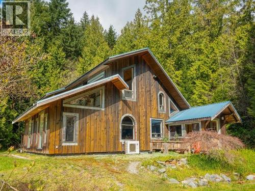 7615 SOUTHVIEW ROAD  Powell River, BC V8A 0C9