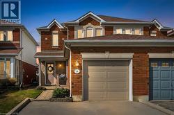 116 ESSEX POINT Drive  Cambridge, ON N1T 1W6