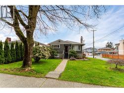 3713 KINCAID STREET  Burnaby, BC V5G 1V4