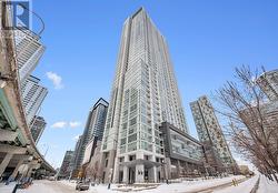 3611 - 75 QUEENS WHARF ROAD Toronto, ON M5V 0J8