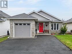 12 COURTNEY CRESCENT Welland, ON L3C 7H9