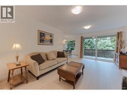 40 9000 ASH GROVE CRESCENT Burnaby, BC V5A 4M3