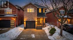 2062 WESTMOUNT DRIVE Oakville, ON L6M 3P2