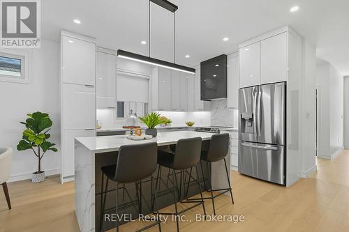 40 Ivy Crescent, Thorold (Confederation Heights), ON - Indoor