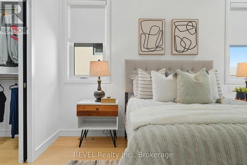 40 Ivy Crescent, Thorold (Confederation Heights), ON - Indoor Photo Showing Bedroom