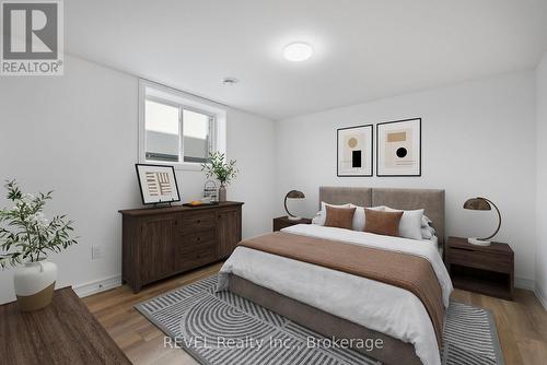 40 Ivy Crescent, Thorold (Confederation Heights), ON - Indoor Photo Showing Bedroom