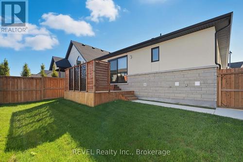 40 Ivy Crescent, Thorold (Confederation Heights), ON - Outdoor