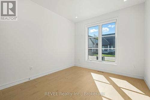 40 Ivy Crescent, Thorold (Confederation Heights), ON - Indoor Photo Showing Other Room