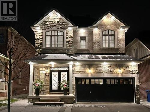 170 CRANE STREET  Aurora, ON L4G 0W2