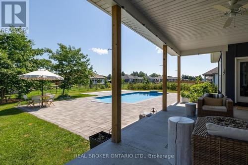 19 Cheslock Crescent, Oro-Medonte, ON - Outdoor With In Ground Pool