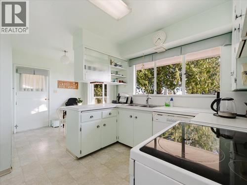 1430 Nelson Avenue, West Vancouver, BC - Indoor