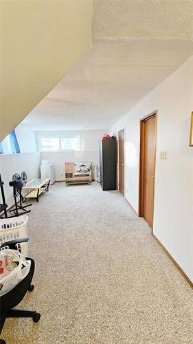 78 Lake Village Rd, Winnipeg, MB 