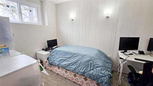 78 Lake Village Rd, Winnipeg, MB 