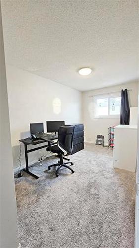 78 Lake Village Rd, Winnipeg, MB 