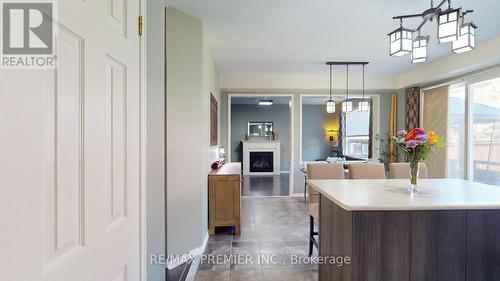 2307 Pilgrim Square, Oshawa, ON - Indoor Photo Showing Other Room