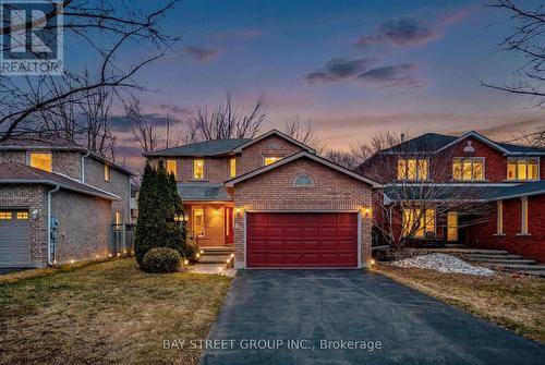 97 BISHOP DRIVE  Barrie, ON L4N 7P4