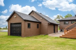 Garage - 