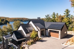 140 Ch. Hunter  Saint-Hippolyte, QC J8A 2K9