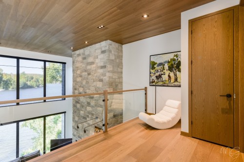 Vue d'ensemble - 140 Ch. Hunter, Saint-Hippolyte, QC - Indoor Photo Showing Other Room