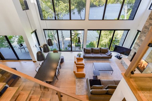 Vue d'ensemble - 140 Ch. Hunter, Saint-Hippolyte, QC - Indoor Photo Showing Other Room