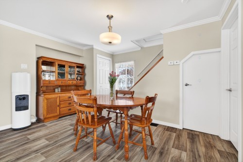 Salle à manger - 52 Rue Principale, Saint-Adalbert, QC 