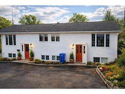 653-67 Saint Anne ST Bathurst, NB E2A 2N5