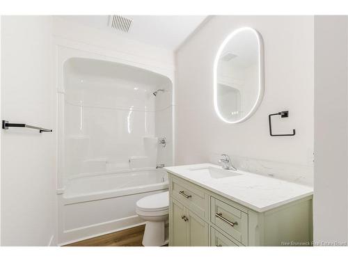 108 Fraser Ave, Fredericton, NB 