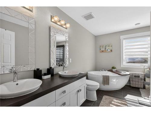 121 O'Neill, Moncton, NB 