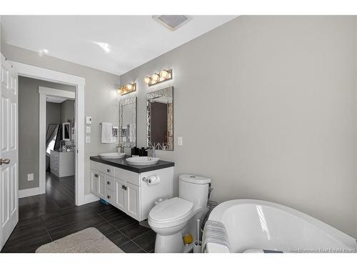 121 O'Neill, Moncton, NB 