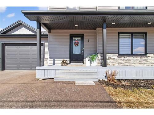 121 O'Neill, Moncton, NB 
