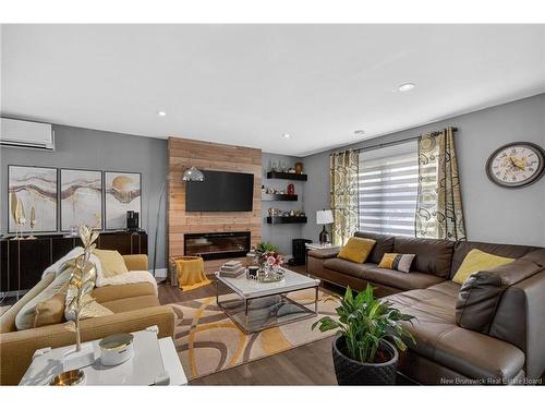 121 O'Neill, Moncton, NB 
