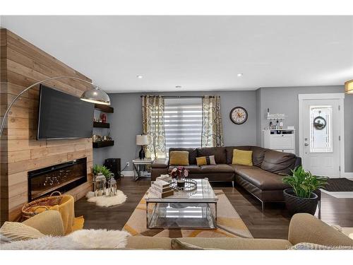 121 O'Neill, Moncton, NB 