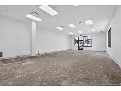 207-140 Champlain St, Dieppe, NB 