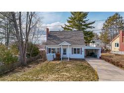 101 Cedar AVE  Fredericton, NB E3A 2C4